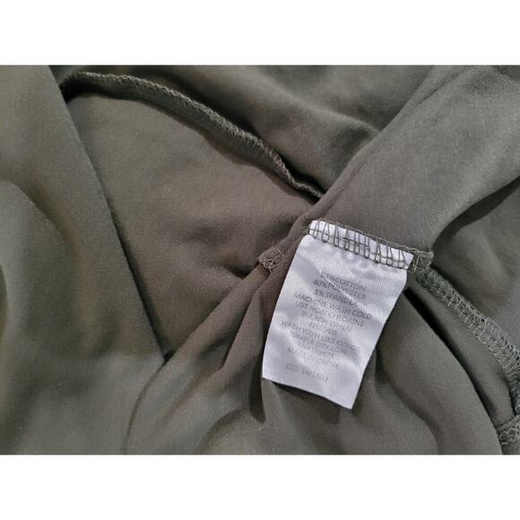 Cute 4 u girls green black queen with pearl embellished details short sleeve top - Picture 5 of 7